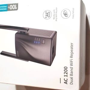 Rock space Wifi Extender/Repeater